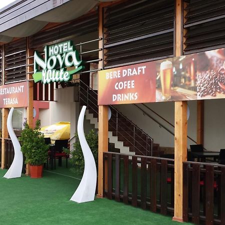 Hostel Nova Route นาโวดาริ ภายนอก รูปภาพ